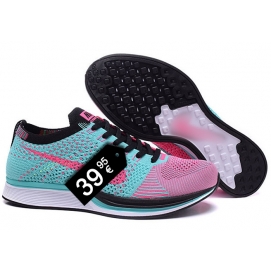 NK Flyknit Racer Turquoise and Pink (Different Halves)