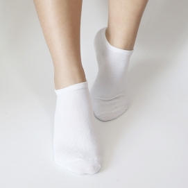 Pack of 7 Pairs of Ankle Socks for women (White)